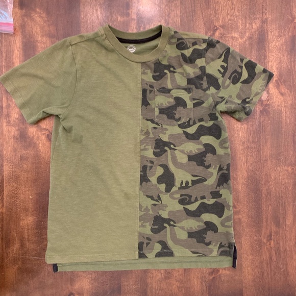 Boys T-Shirts Lot of 4 Sz 10-12 Champion Surf Camo Football - Picture 13 of 16